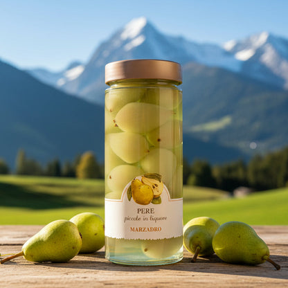 Pere Santa Lucia in Liquore Marzadro - Specialità Artigianale alla Frutta - 70cl